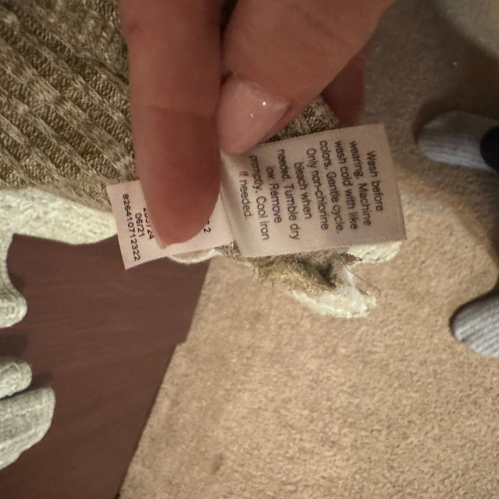 Nine West Women's Sweater - Picture 6 of 6